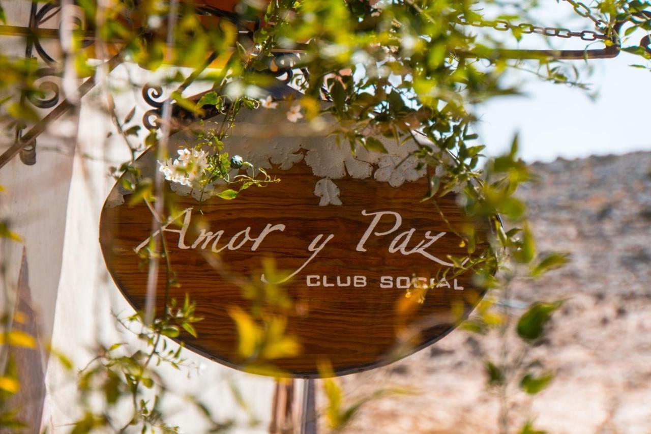 Y Paz (adults Only) 2* Catorce