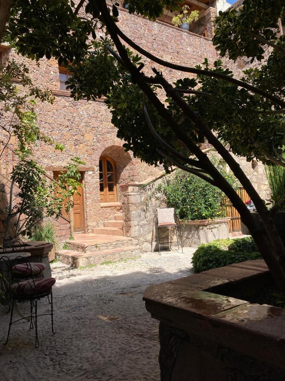 Y Paz (adults Only) Hotel